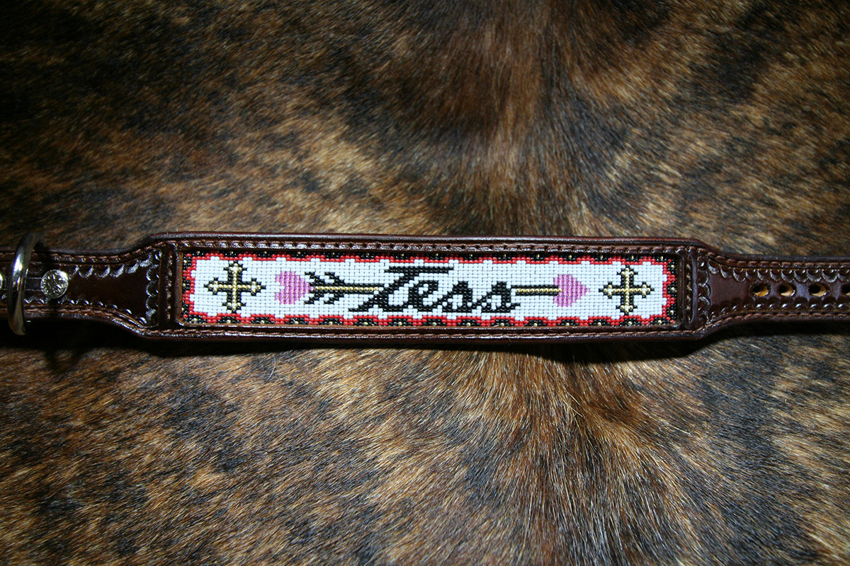 Tess Dog Collar