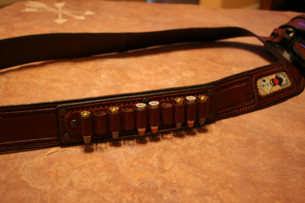 Bandoleer Shoulder Holster With Bullet Loops3